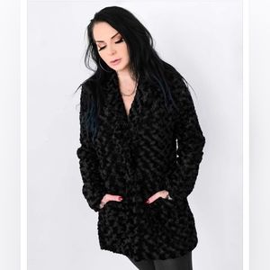 Limited Edition The Roxie Faux Fur Jacket size 3XL Black Foxblood